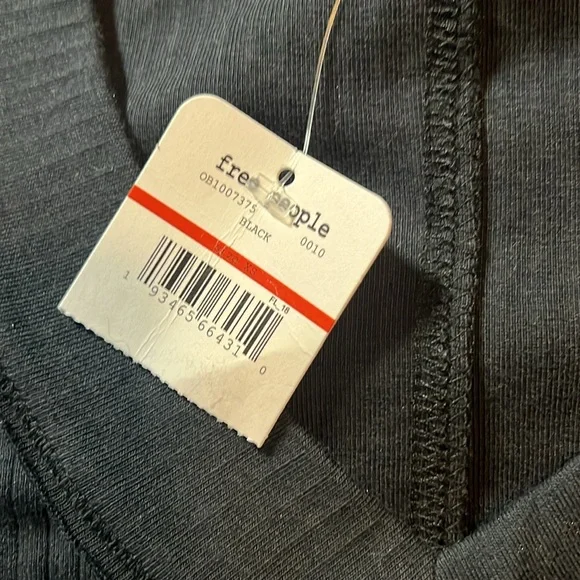 NWT Free People : Black Long Sleeve VNeck - XS - Picture 7 of 8